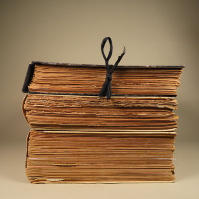 Image for L'Assiette au beurre Issues. Paris: 1901-1925 (3 Portfolios containing Individual Issues)